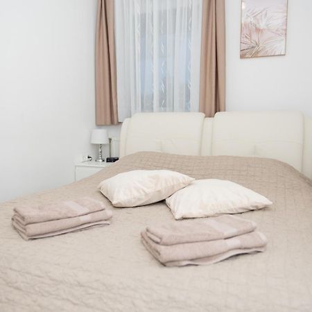 Apartments Sentvid リュブリャナ エクステリア 写真