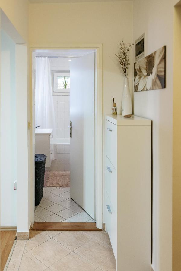 Apartments Sentvid リュブリャナ エクステリア 写真
