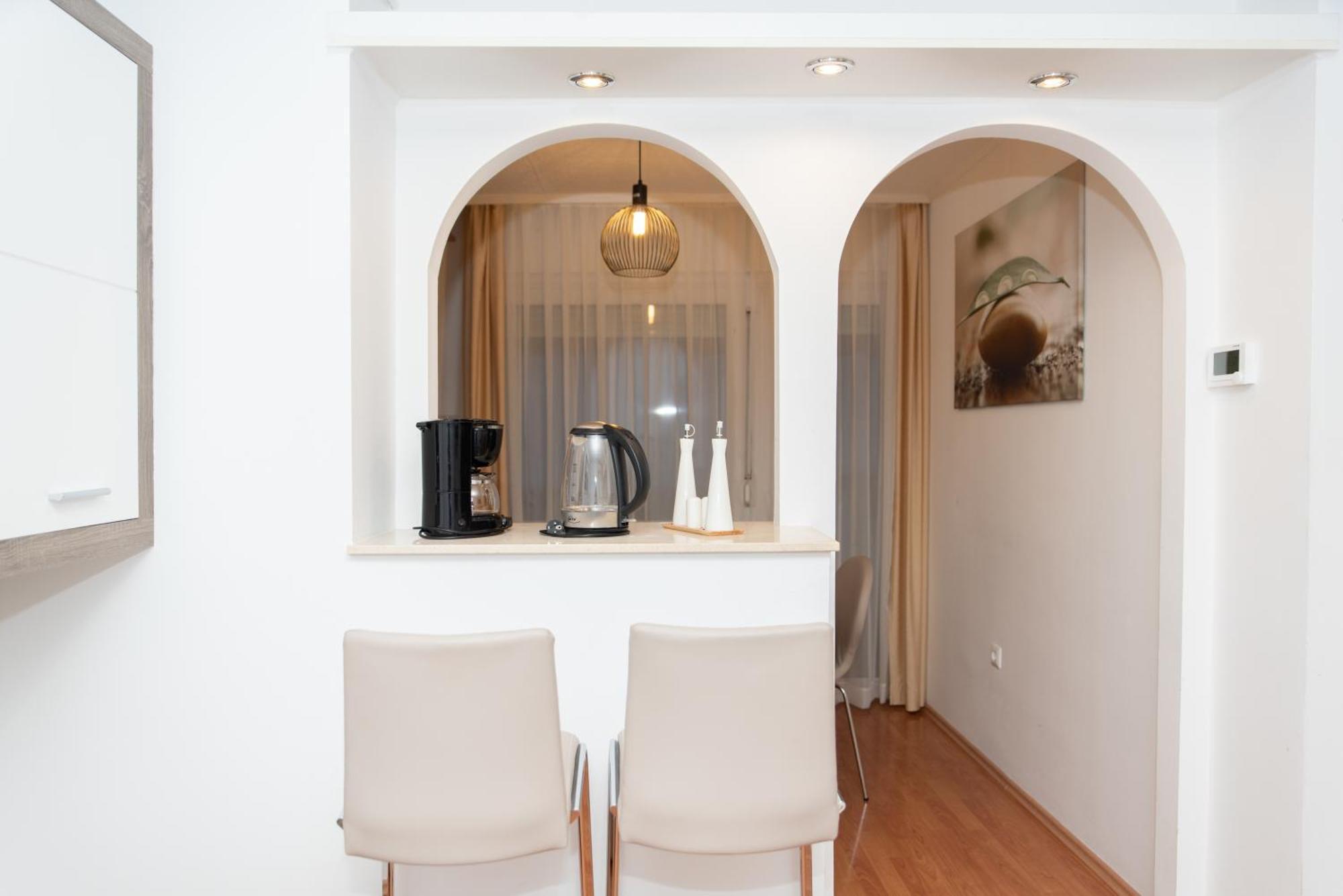 Apartments Sentvid リュブリャナ エクステリア 写真