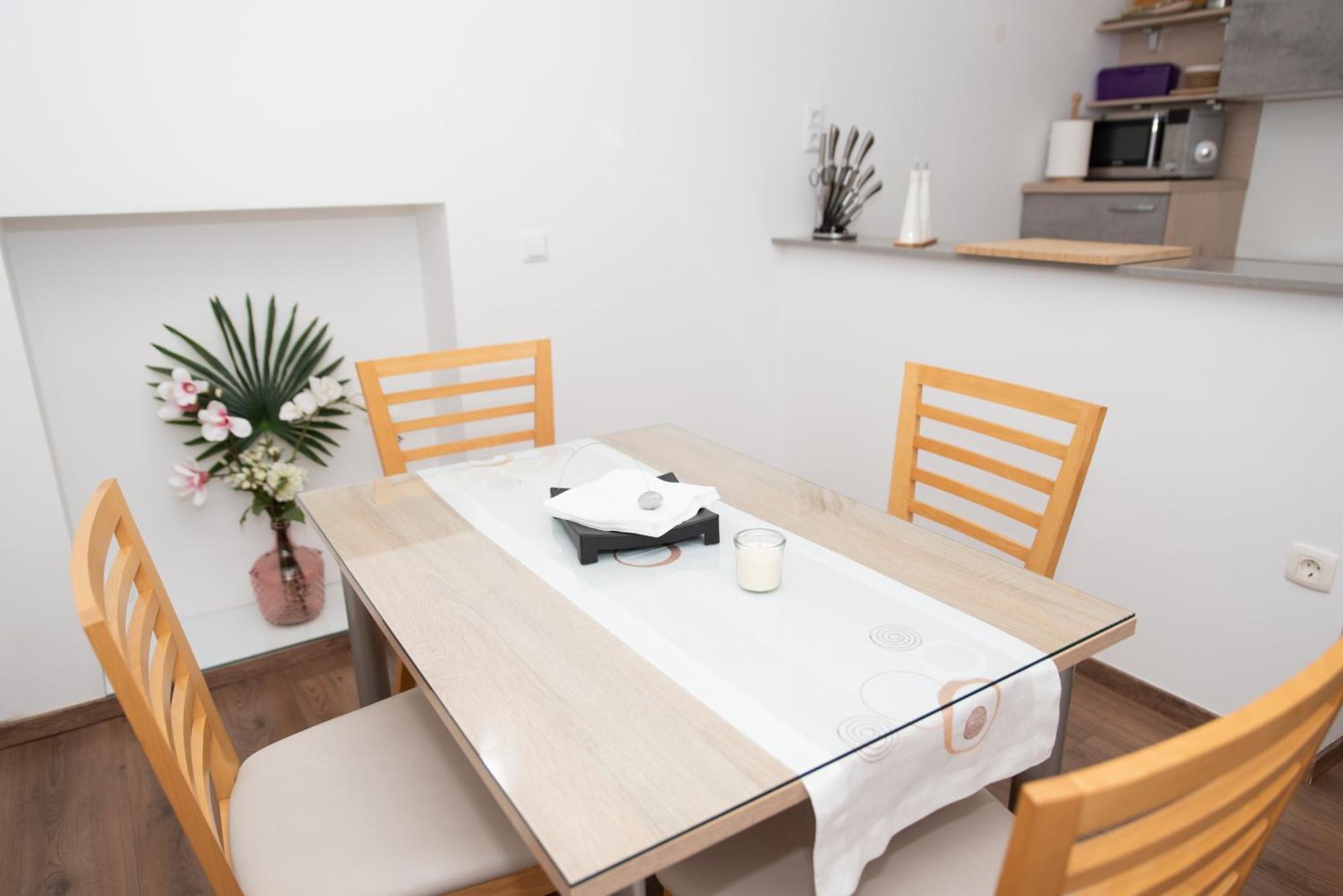 Apartments Sentvid リュブリャナ エクステリア 写真
