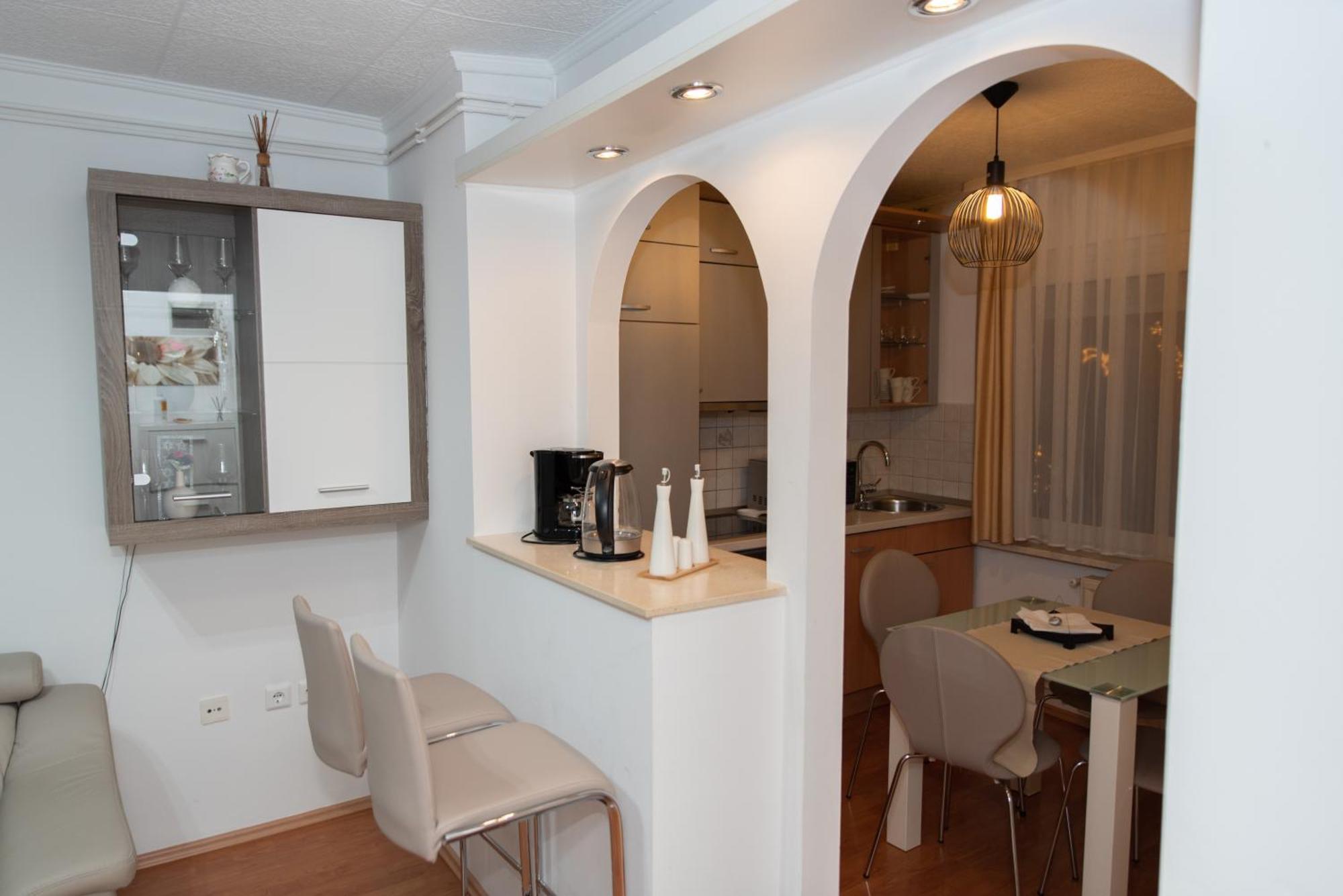 Apartments Sentvid リュブリャナ エクステリア 写真