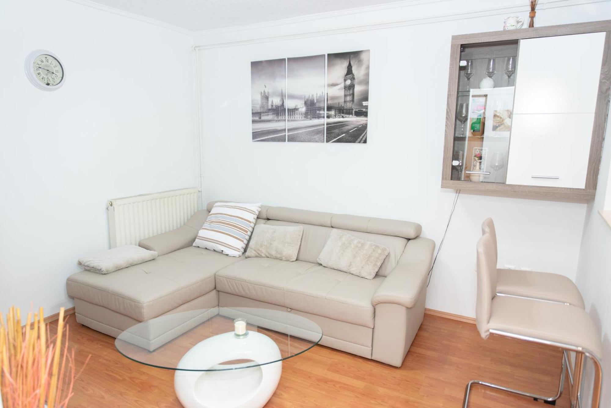 Apartments Sentvid リュブリャナ エクステリア 写真